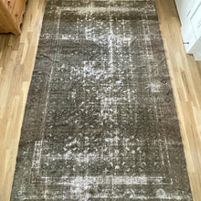 Load image into Gallery viewer, Designer #127 6’4” x 10’ Area Rug
