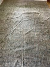 Load image into Gallery viewer, Antique Tabriz Large Area Rug