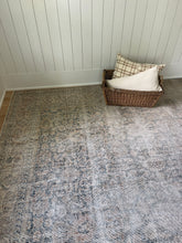 Load image into Gallery viewer, Vintage Large Turkish Area Rug 8’9” x 12’3”