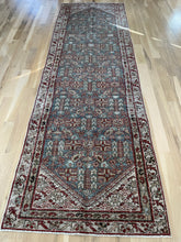 Load image into Gallery viewer, Vintage Designer Runner #116 3’1” x 9’8”