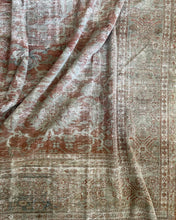 Load image into Gallery viewer, Antique Mahal 8’5” x 11’1”