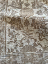 Load image into Gallery viewer, Vintage Kurdish 4’6” x 6’2”