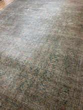 Load image into Gallery viewer, Antique Tabriz Large Area Rug