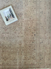 Load image into Gallery viewer, Vintage Kayseri 7’9” x 10’2”