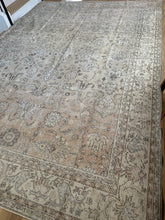 Load image into Gallery viewer, Vintage Turkish 8’3” x 12’1”