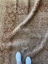 Load image into Gallery viewer, Antique Area rug 7’10” x 11’