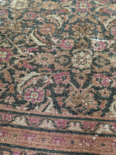 Load image into Gallery viewer, Antique Doroksh 9’9” x 12’4”