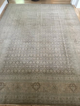 Load image into Gallery viewer, Vintage Tabriz 9’2” x 12’1”