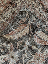 Load image into Gallery viewer, {ON HOLD} Vintage Isparta 8’ x 10’10”