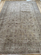 Load image into Gallery viewer, Vintage Turkish 7’4” x 10’11”