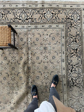 Load image into Gallery viewer, Vintage Mahal 9’6” x 12’10”