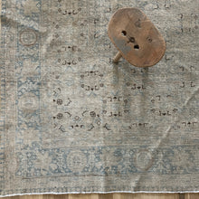 Load image into Gallery viewer, Designer Area Rug #106 8’ x 10’3”