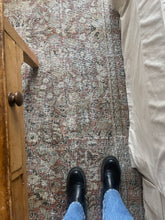 Load image into Gallery viewer, Antique Designer Large Area Rug 10’ x 13’8”