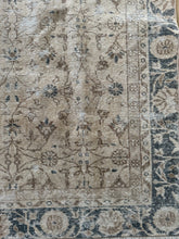 Load image into Gallery viewer, Vintage Turkish 6’3” x 10’