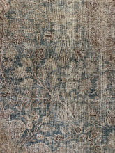 Load image into Gallery viewer, Antique Tabriz 9’4” x 12’8”