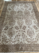 Load image into Gallery viewer, Vintage Kayseri 6’5” x 9’3”