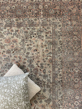 Load image into Gallery viewer, Vintage Tabriz 9’10” x 12’4”