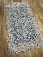 Load image into Gallery viewer, Vintage Turkish 3’7” x 6’10”