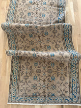 Load image into Gallery viewer, Vintage Turkish 3’3” x 11’4”