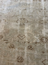 Load image into Gallery viewer, Antique Designer Large Area Rug #105 10’3” x 13’