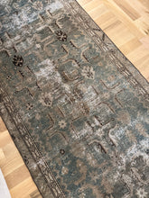 Load image into Gallery viewer, Antique Malayer 3’2” x 9’
