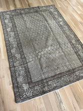 Load image into Gallery viewer, Antique Malayer 4’6” x 6’2”
