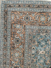 Load image into Gallery viewer, Vintage Tabriz 6’11” x 9’10”

