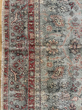 Load image into Gallery viewer, Vintage Turkish 9’3” x 12’8”
