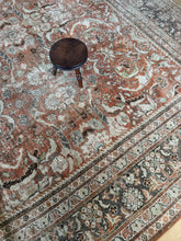 Load image into Gallery viewer, Antique Mahal 10’10” x 12’
