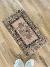 Load image into Gallery viewer, Vintage Turkish 1’10” x 3’1”
