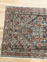 Load image into Gallery viewer, Antique Malayer 2’11” x 9’7”
