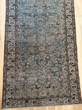 Load image into Gallery viewer, Antique Malayer 3’ x 15’6”
