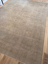 Load image into Gallery viewer, Antique Tabriz 8’6” x 11’8”
