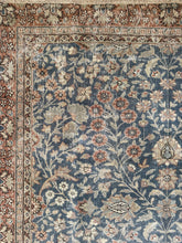 Load image into Gallery viewer, Vintage Turkish 5’7” x 8’11”
