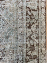 Load image into Gallery viewer, Vintage Mahal 9’2” x 12’
