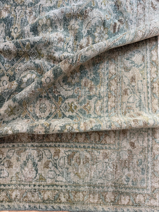 Antique Malayer 5’3” x 6’7” scatter rug 