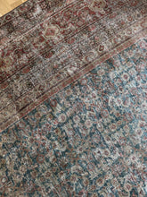 Load image into Gallery viewer, Antique Mahal 11’10” x 14’3”
