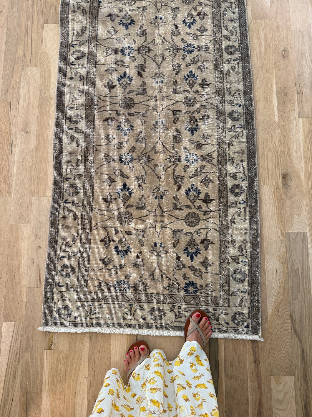 Vintage Turkish 2’9” x 9’9”