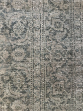 Load image into Gallery viewer, Vintage Tabriz 6’10” x 9’7”
