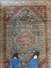 Load image into Gallery viewer, Antique Siraz 3’6” x 5’ scatter rug jewel tones

