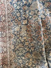 Load image into Gallery viewer, Vintage Turkish 5’7” x 8’11”
