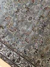 Load image into Gallery viewer, Antique Malayer 3’ x 15’6”
