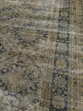 Load image into Gallery viewer, Antique Isparta 11’3” x 15’6”
