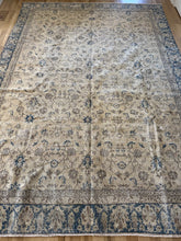 Load image into Gallery viewer, Vintage Turkish 7’11” x 11’1”

