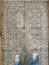 Load image into Gallery viewer, Vintage Turkish 3’1” x 6’6”
