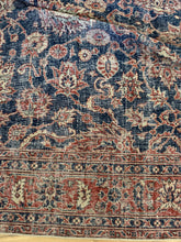 Load image into Gallery viewer, Vintage Isparta 8’1” x 10’11”
