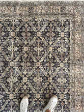 Load image into Gallery viewer, Vintage Turkish 6’6” x 10’
