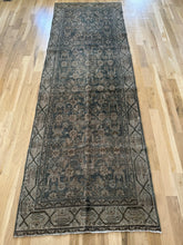 Load image into Gallery viewer, Antique Malayer 3’2” x 9’7”
