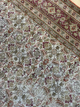 Load image into Gallery viewer, Antique Tabriz 6’10’ x 9’7”
