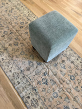 Load image into Gallery viewer, Vintage Turkish 3’1” x 10’9”
